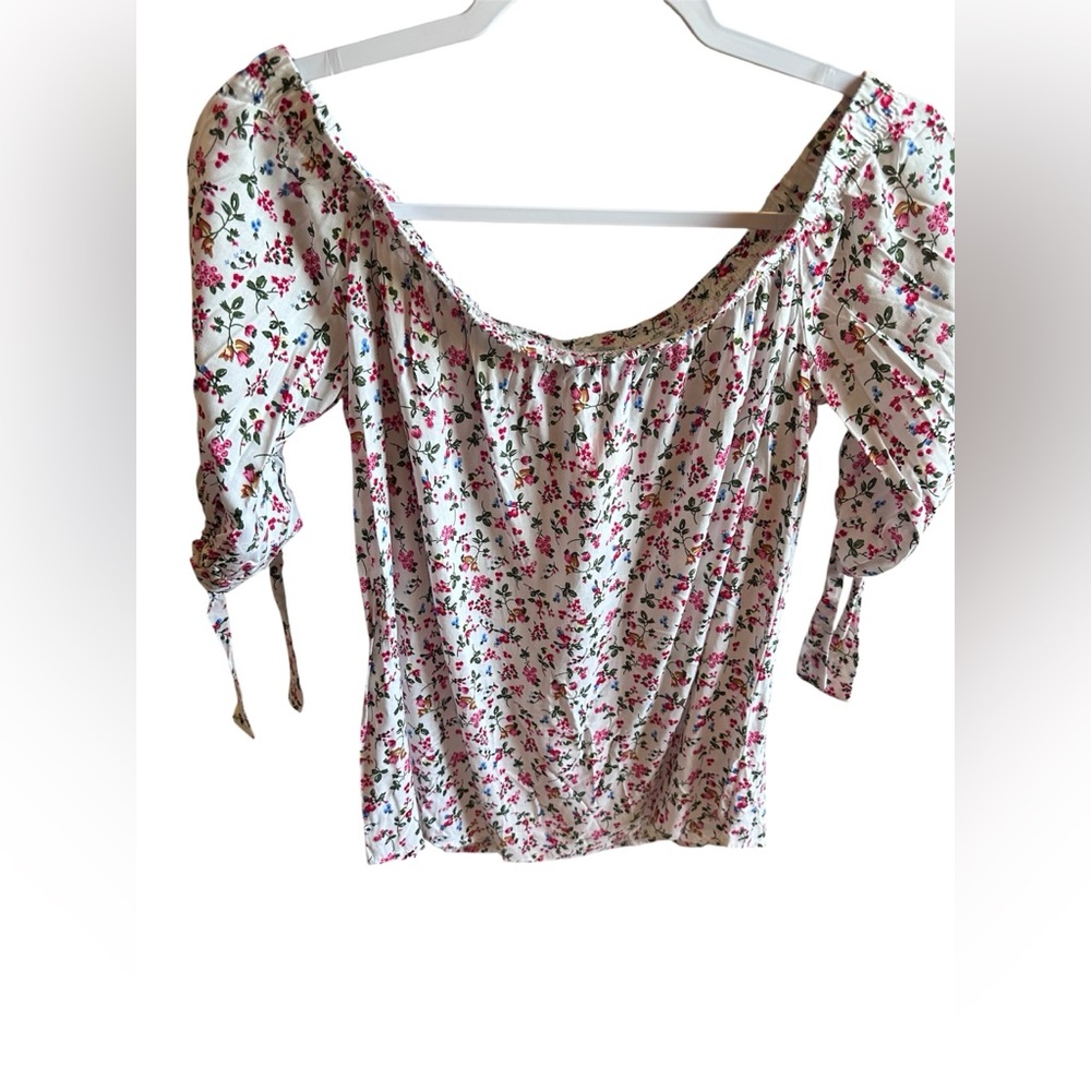 Vervet Pink Floral off the Shoulder Blouse - Picture 2 of 4